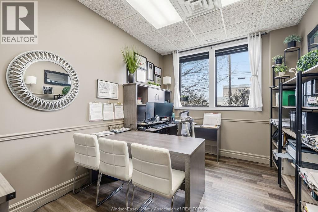 261 Shepherd, Windsor, ON