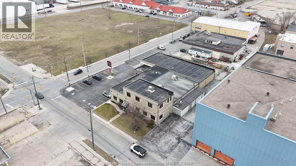 261 Shepherd, Windsor, ON