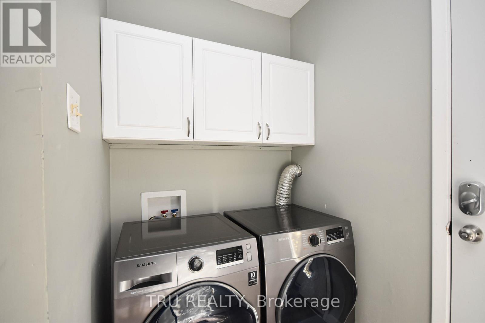 1847 Walkley Road, Ottawa, ON - Indoor Photo Showing Laundry Room