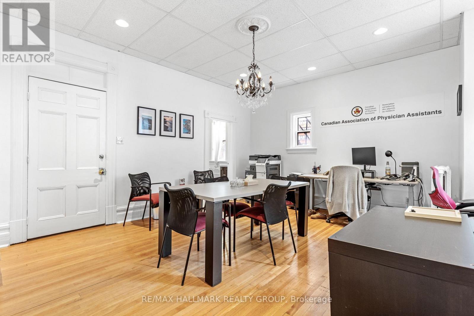 436 Maclaren Street, Ottawa, ON