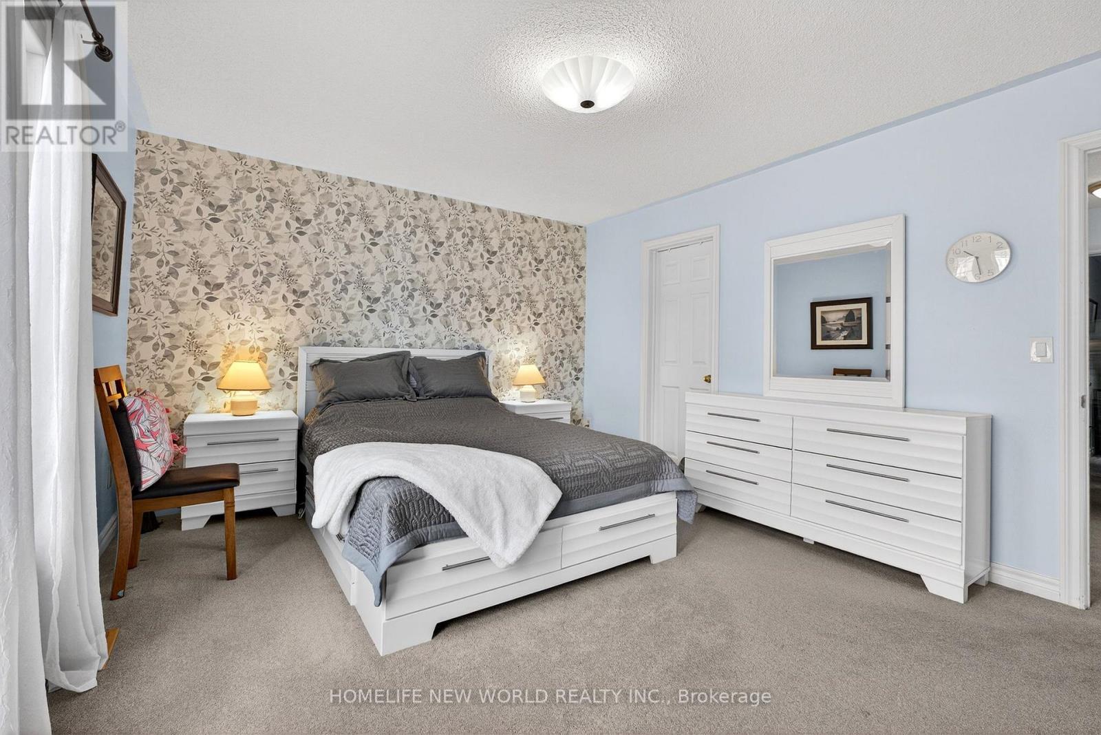 74 Heathcliffe Square, Brampton, ON - Indoor Photo Showing Bedroom