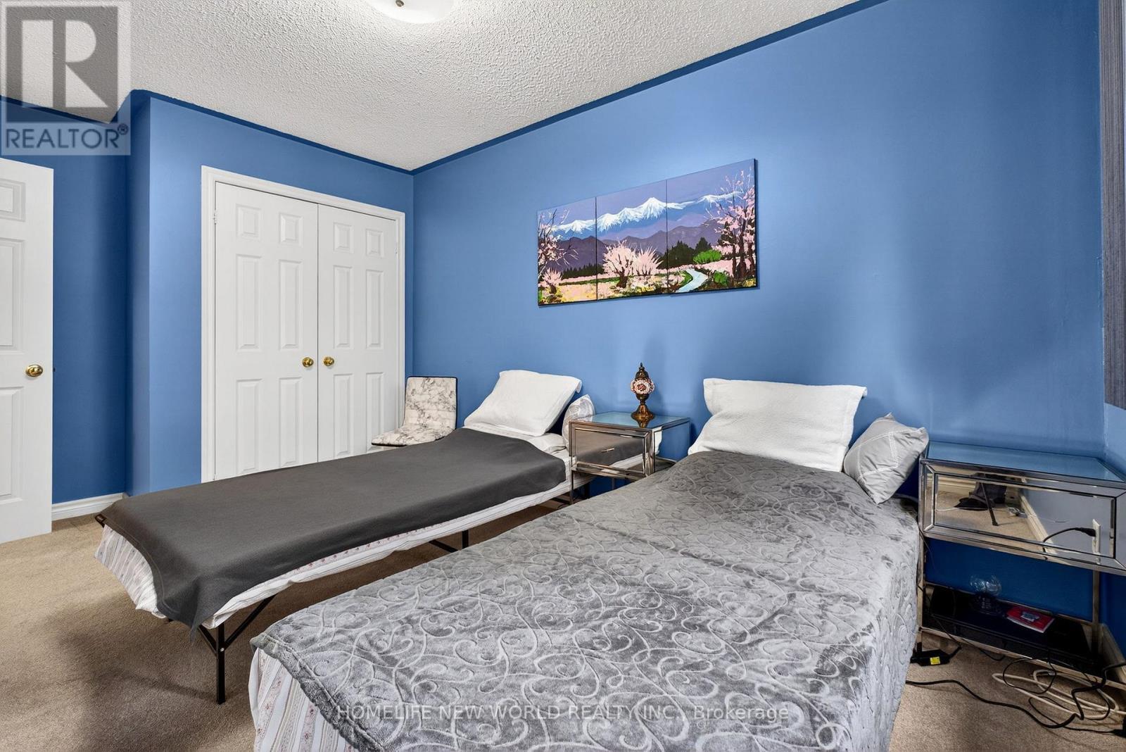 74 Heathcliffe Square, Brampton, ON - Indoor Photo Showing Bedroom