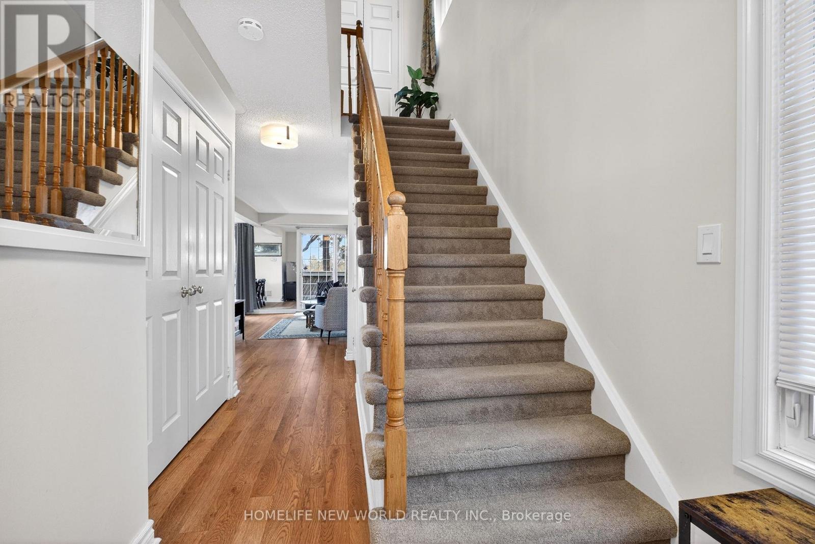 74 Heathcliffe Square, Brampton, ON - Indoor Photo Showing Other Room