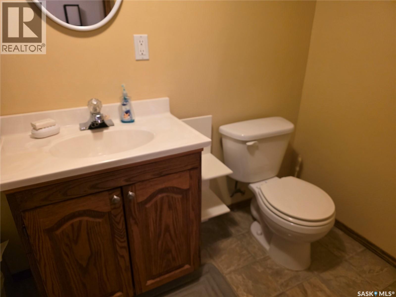 626 Jan Avenue, South Lake, SK - Indoor Photo Showing Bathroom