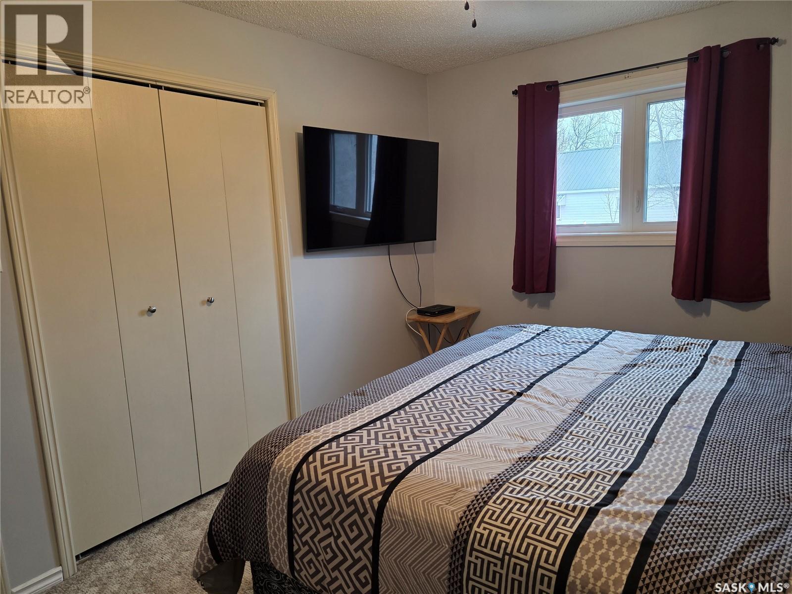 626 Jan Avenue, South Lake, SK - Indoor Photo Showing Bedroom