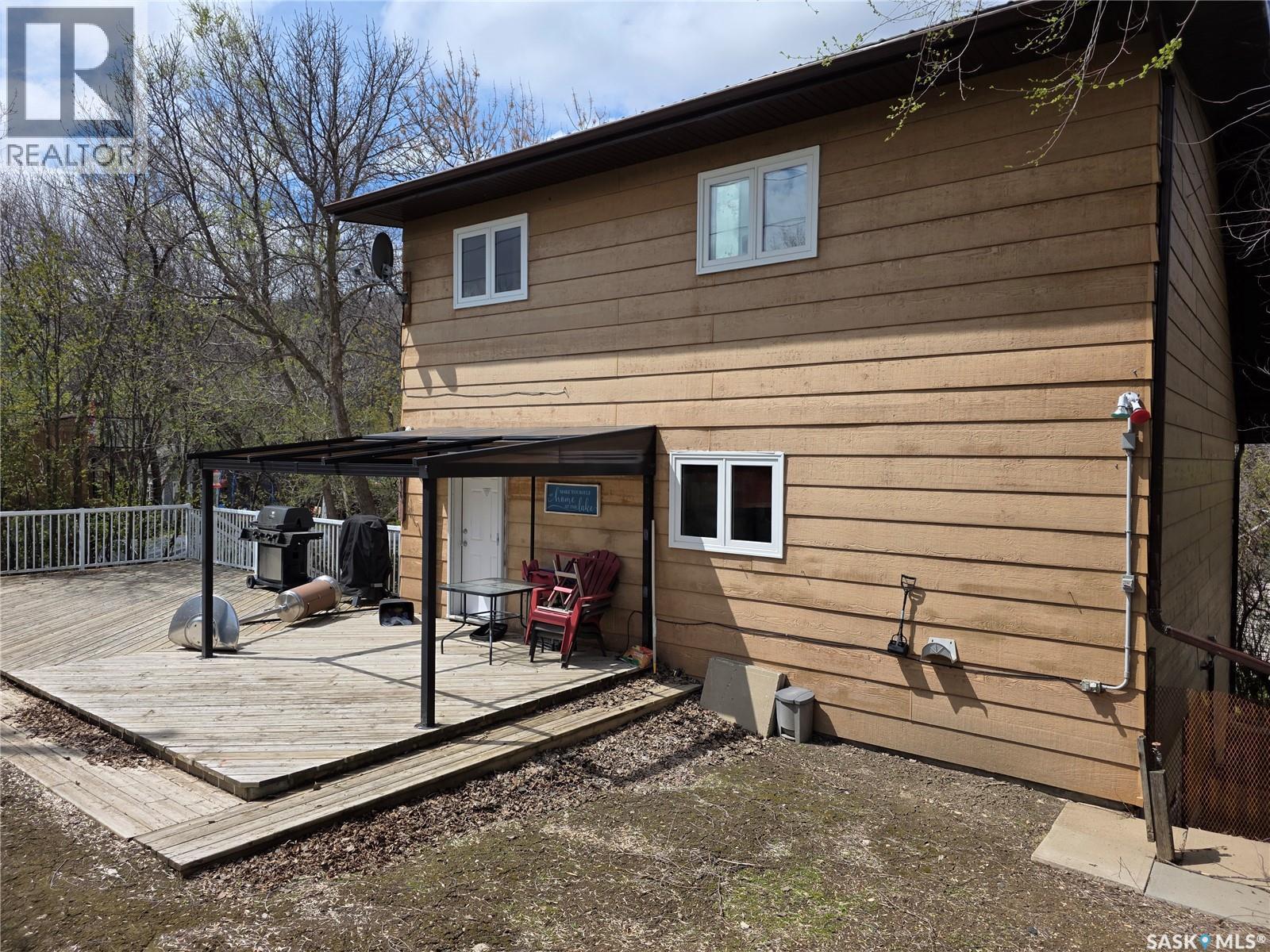 626 Jan Avenue, South Lake, SK - Outdoor With Exterior