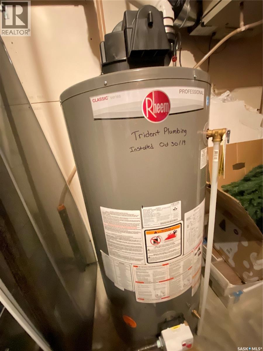 703 Barber Crescent, Weyburn, SK - Indoor Photo Showing Basement