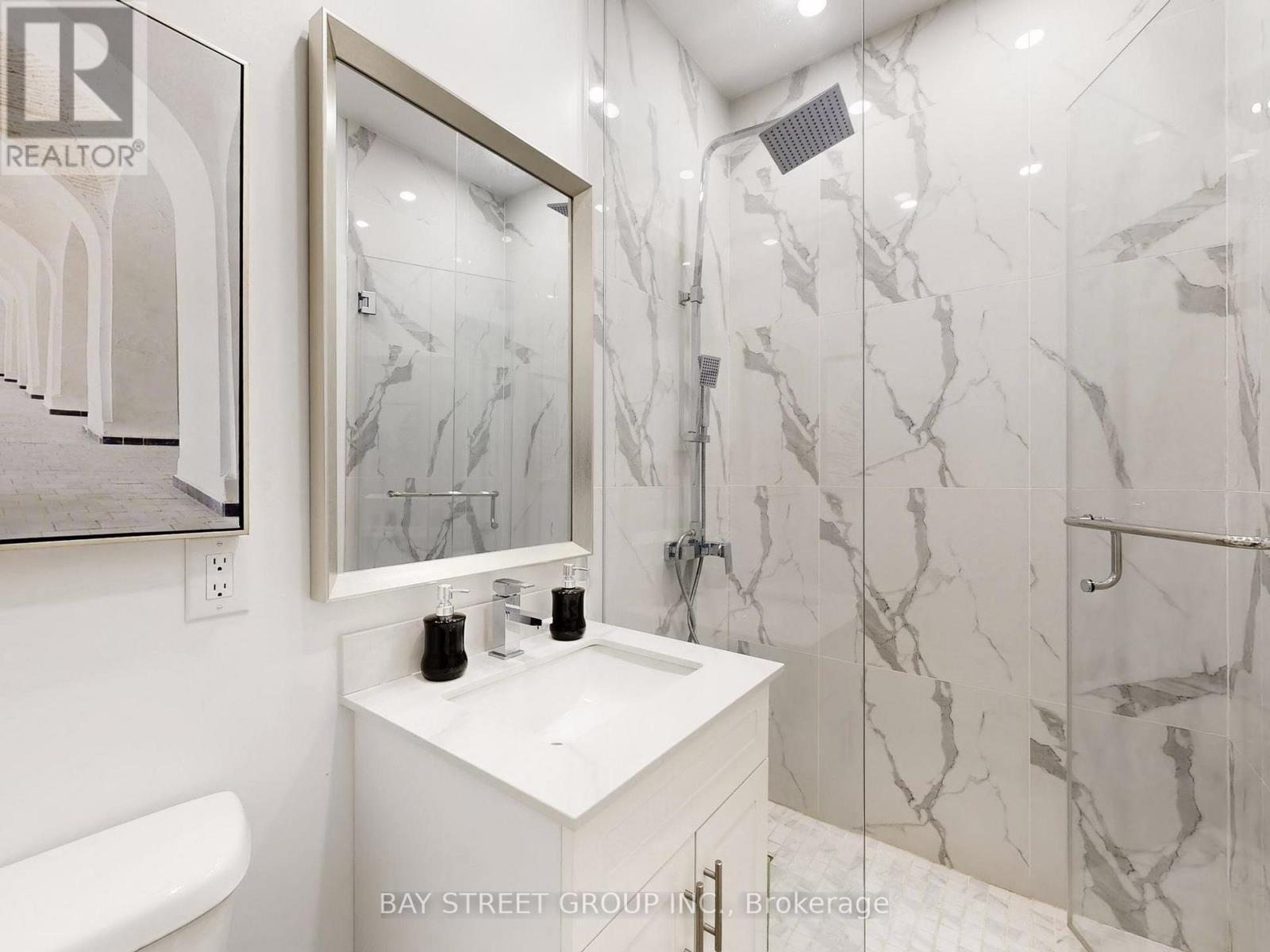 88 Harvey Bunker Crescent, Markham, ON - Indoor Photo Showing Bathroom