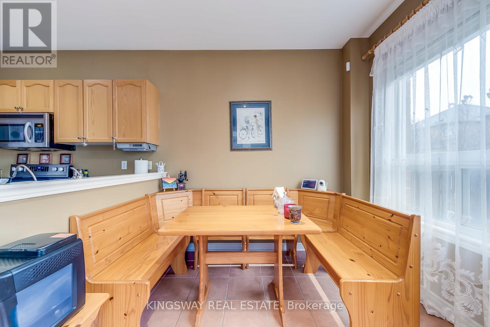 5829 Yachtsman Crossing, Mississauga, ON - Indoor