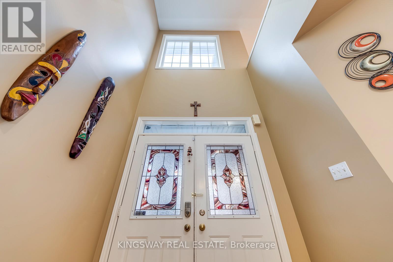 5829 Yachtsman Crossing, Mississauga, ON - Indoor Photo Showing Other Room