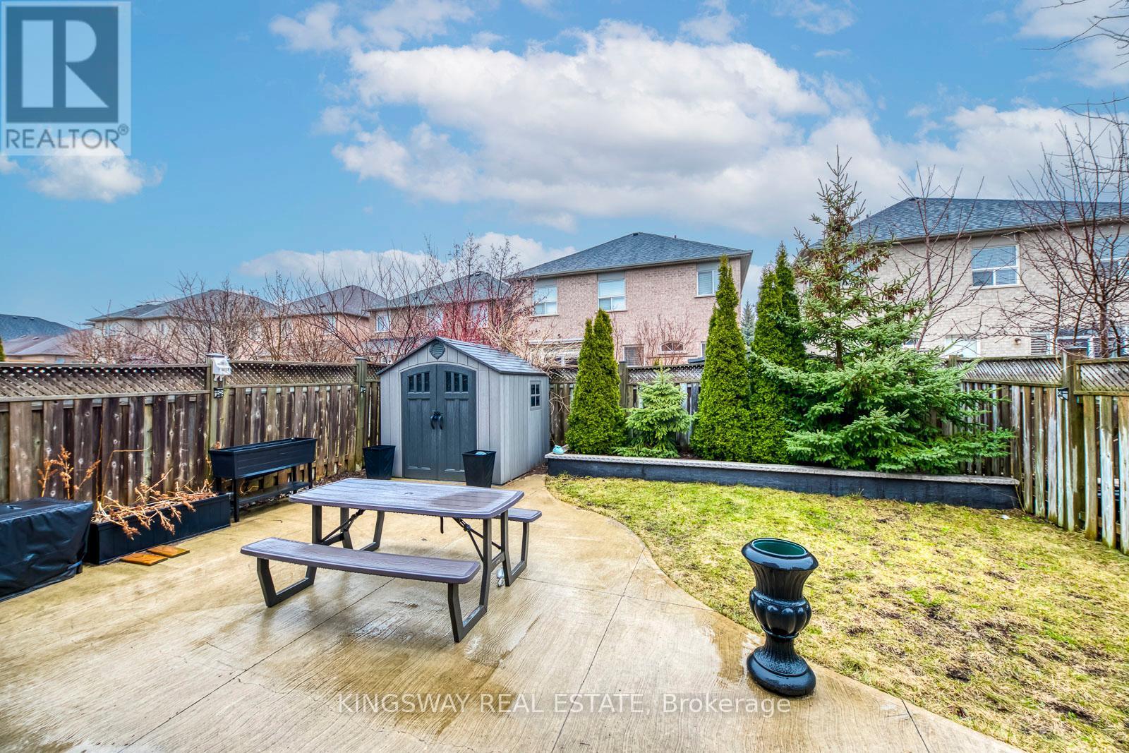 5829 Yachtsman Crossing, Mississauga, ON - Outdoor With Deck Patio Veranda