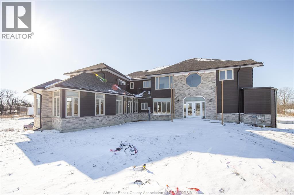 856 Talbot, Lakeshore, ON - Outdoor