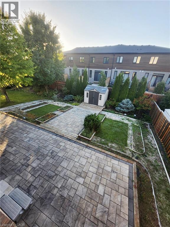 84 Endeavour Drive, Cambridge, ON - Outdoor