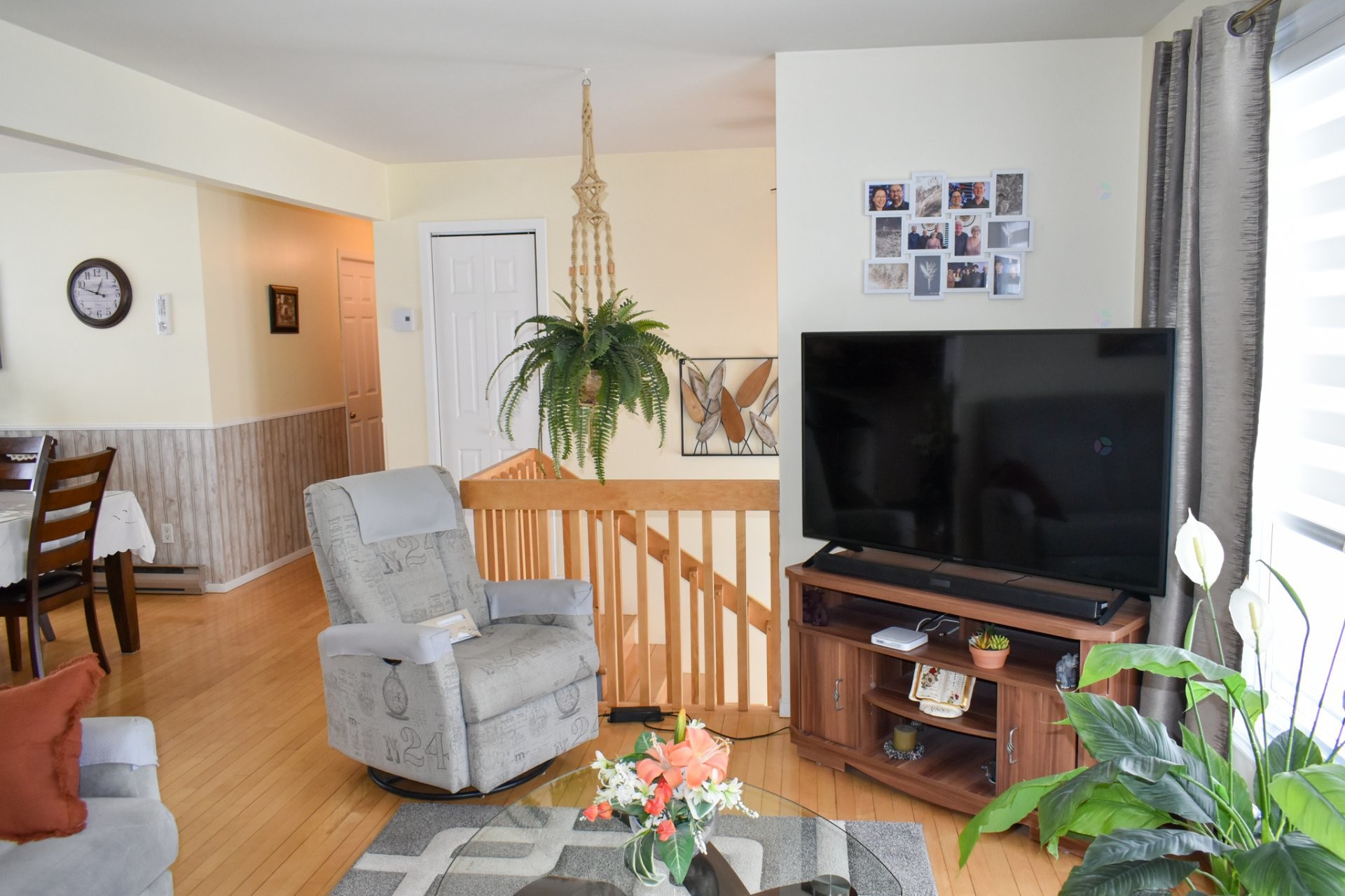 Living Room - 485 Rue Labonté, Acton Vale, QC - Indoor Photo Showing Living Room