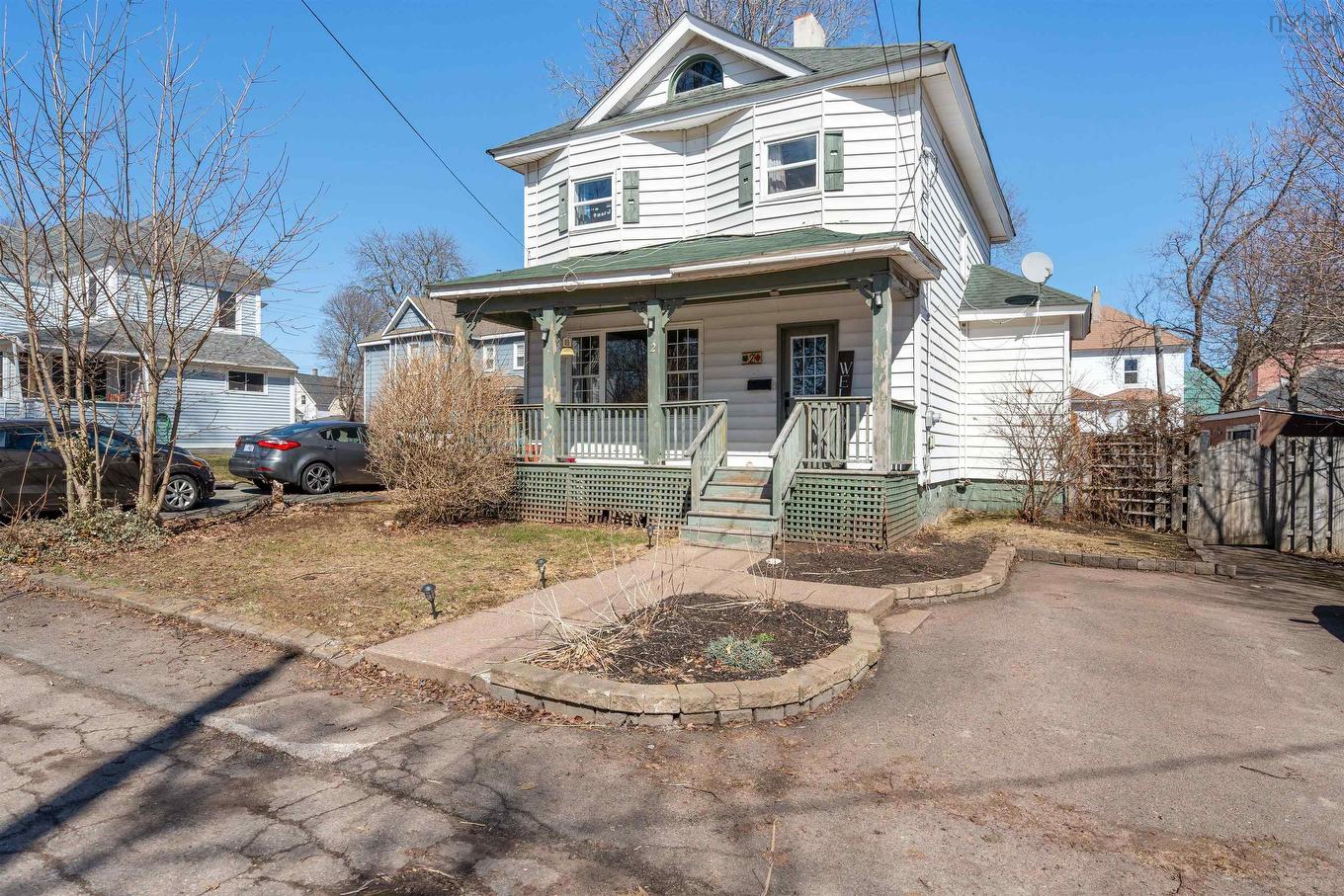 2 Davison Street, Amherst, NS