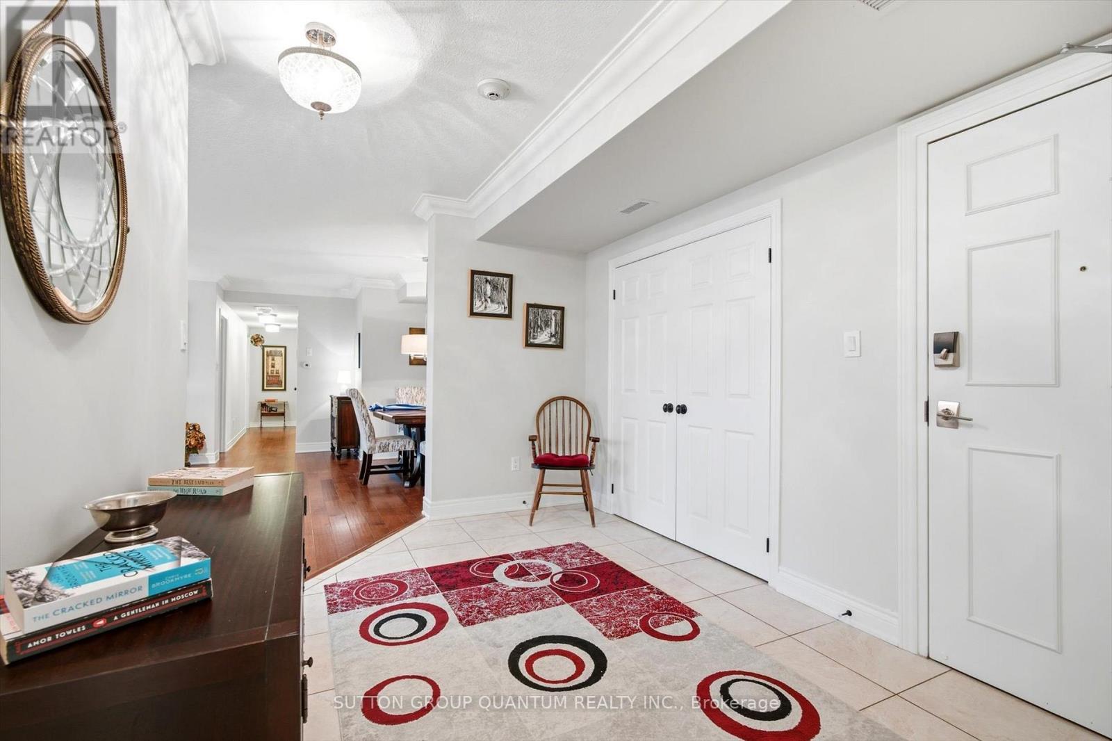 305 - 390 Upper Middle Road E, Oakville, ON - Indoor Photo Showing Other Room