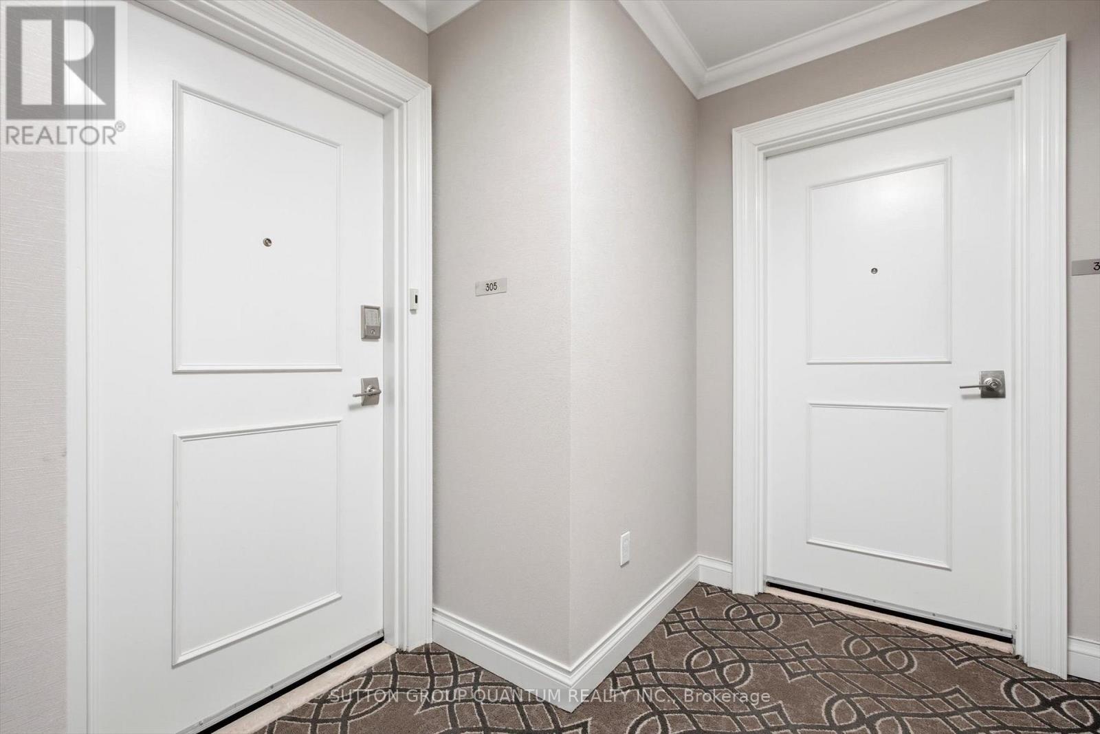 305 - 390 Upper Middle Road E, Oakville, ON - Indoor Photo Showing Other Room