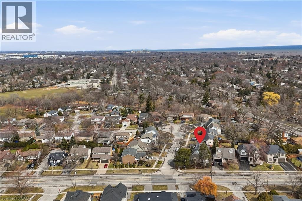 View of property location with nearby suburban area - 273 Bryant Crescent, Burlington, ON - Outdoor With View