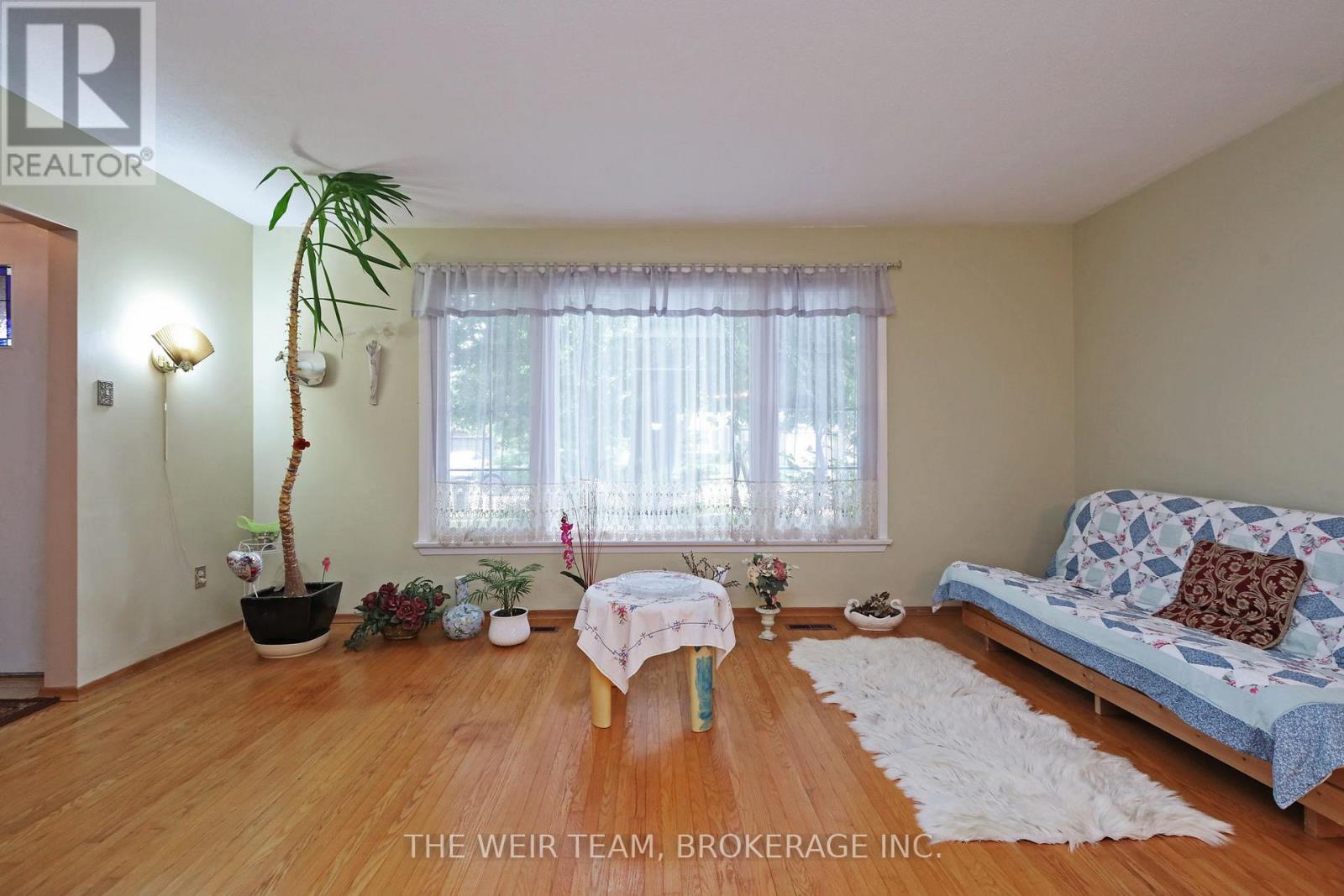 1577 Otterby Road, Mississauga, ON - Indoor