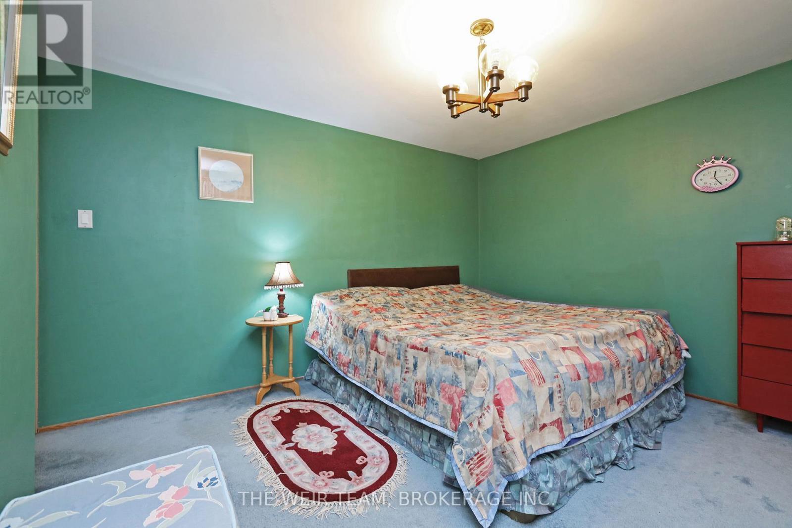 1577 Otterby Road, Mississauga, ON - Indoor Photo Showing Bedroom