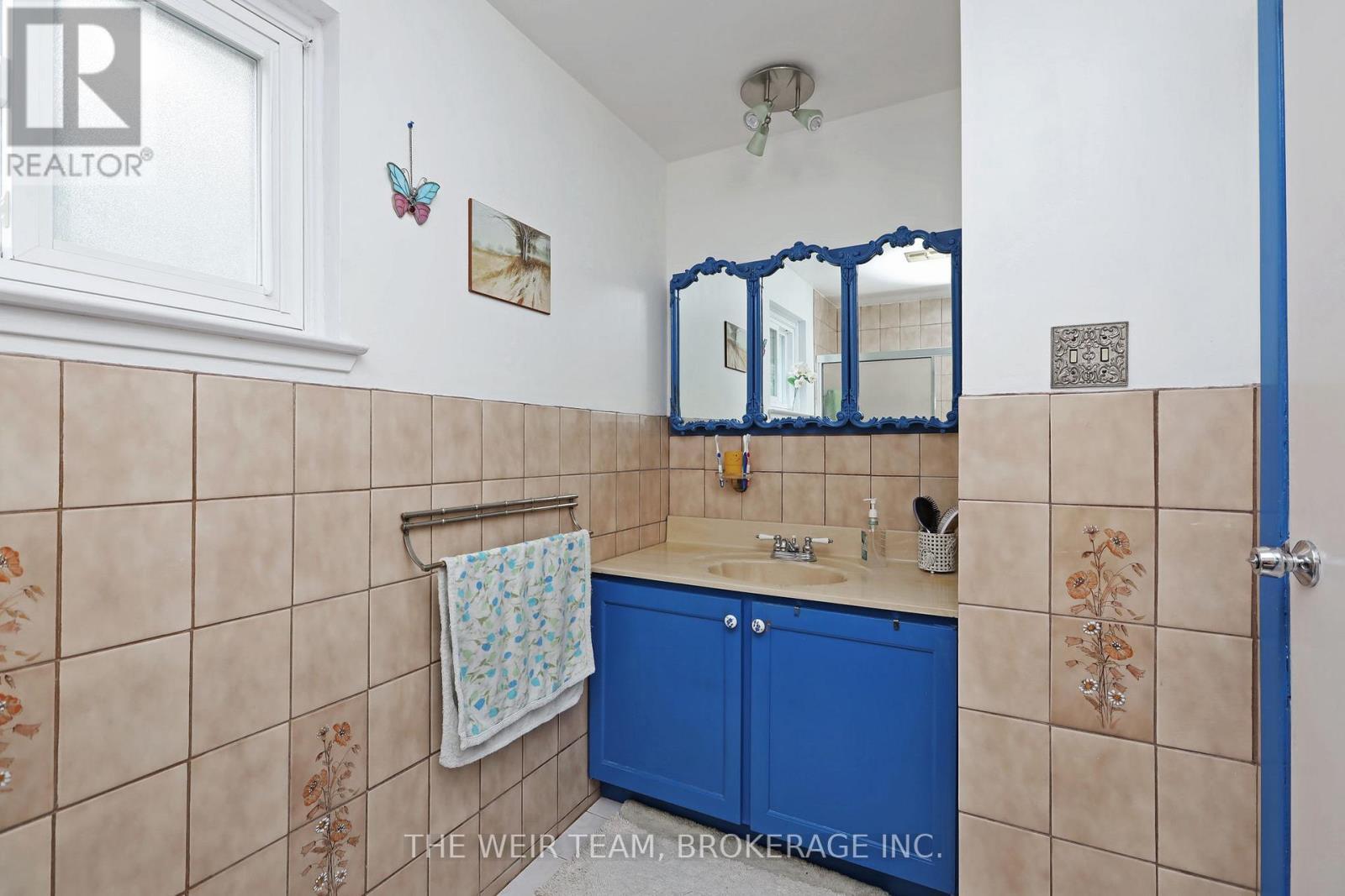 1577 Otterby Road, Mississauga, ON - Indoor Photo Showing Bathroom