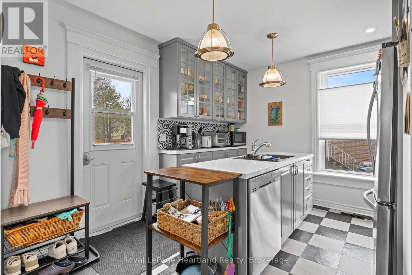 122 Nelson Street E, Goderich (Goderich (Town)), ON - Indoor Photo Showing Other Room