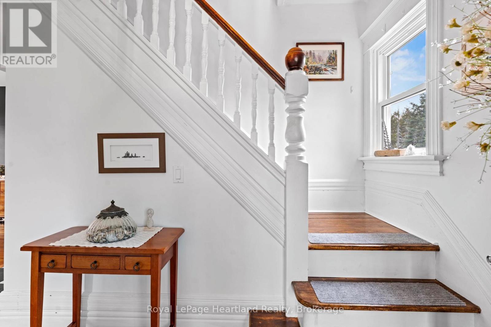 122 Nelson Street E, Goderich (Goderich (Town)), ON - Indoor Photo Showing Other Room