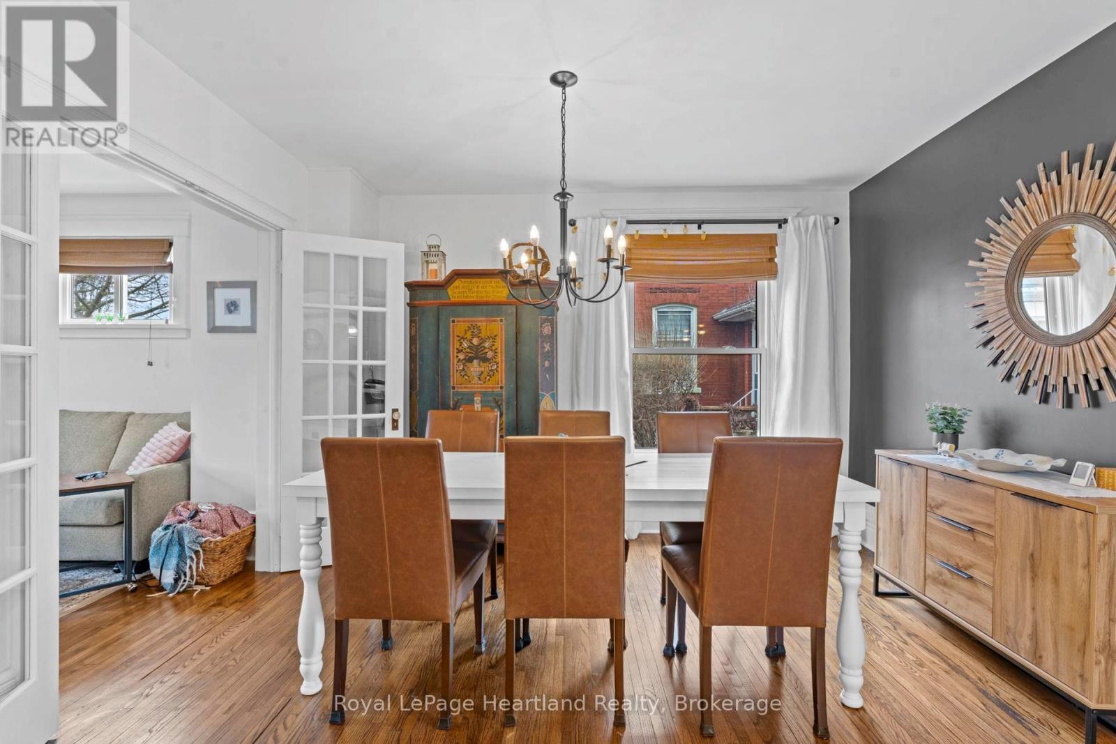 122 Nelson Street E, Goderich (Goderich (Town)), ON - Indoor Photo Showing Dining Room