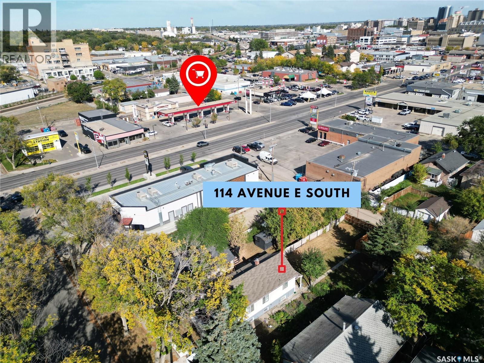 114 E Avenue S, Saskatoon, SK - Outdoor With View