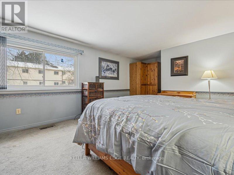 31 - 51 Paulander Drive, Kitchener, ON - Indoor Photo Showing Bedroom