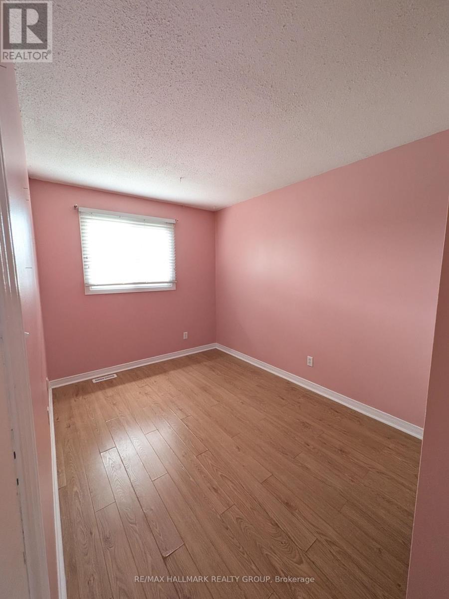 119 Teal Crescent, Ottawa, ON - Indoor Photo Showing Other Room