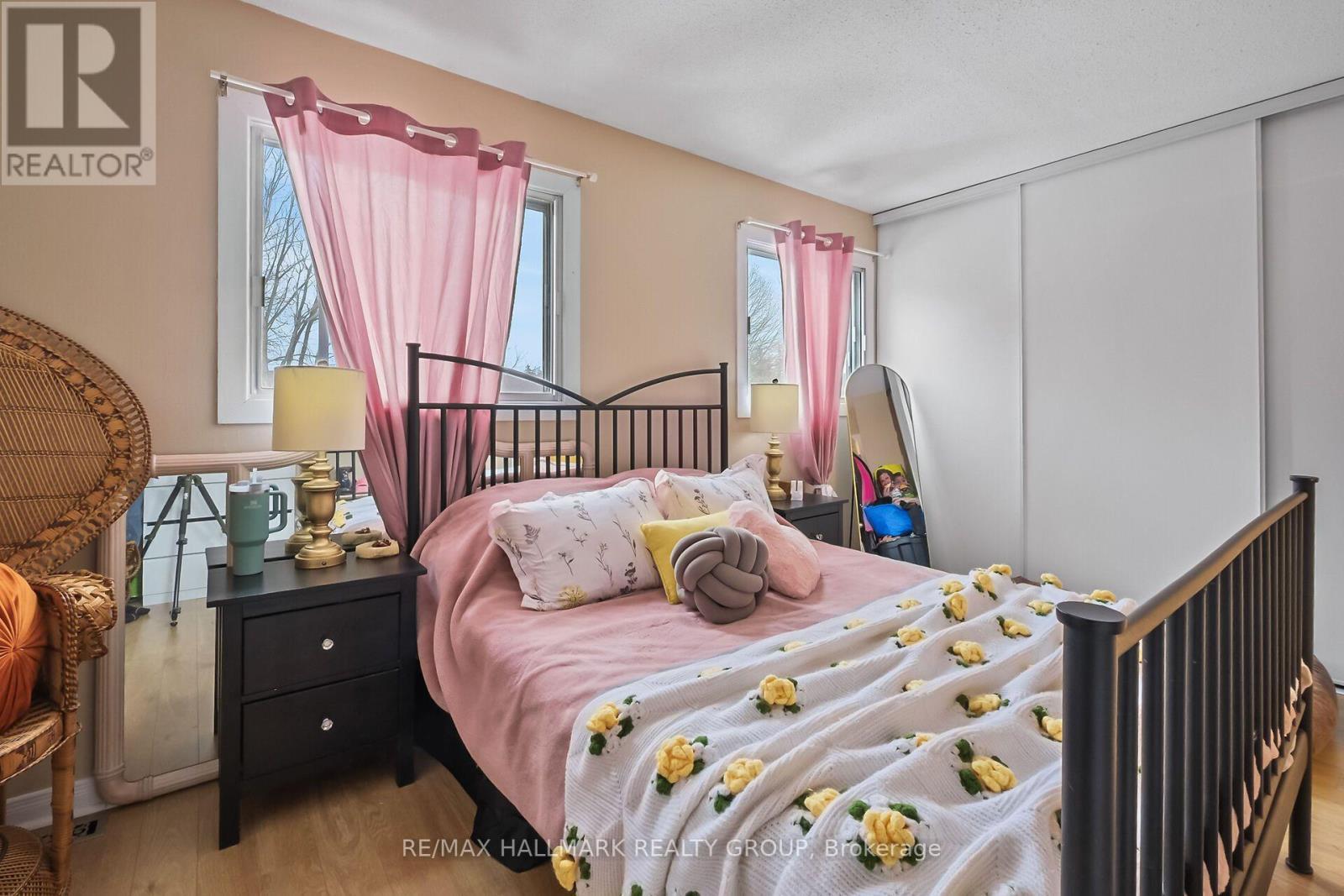 119 Teal Crescent, Ottawa, ON - Indoor Photo Showing Bedroom
