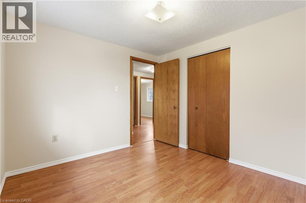 28 Bacall Crescent, Hamilton, ON - Indoor Photo Showing Other Room