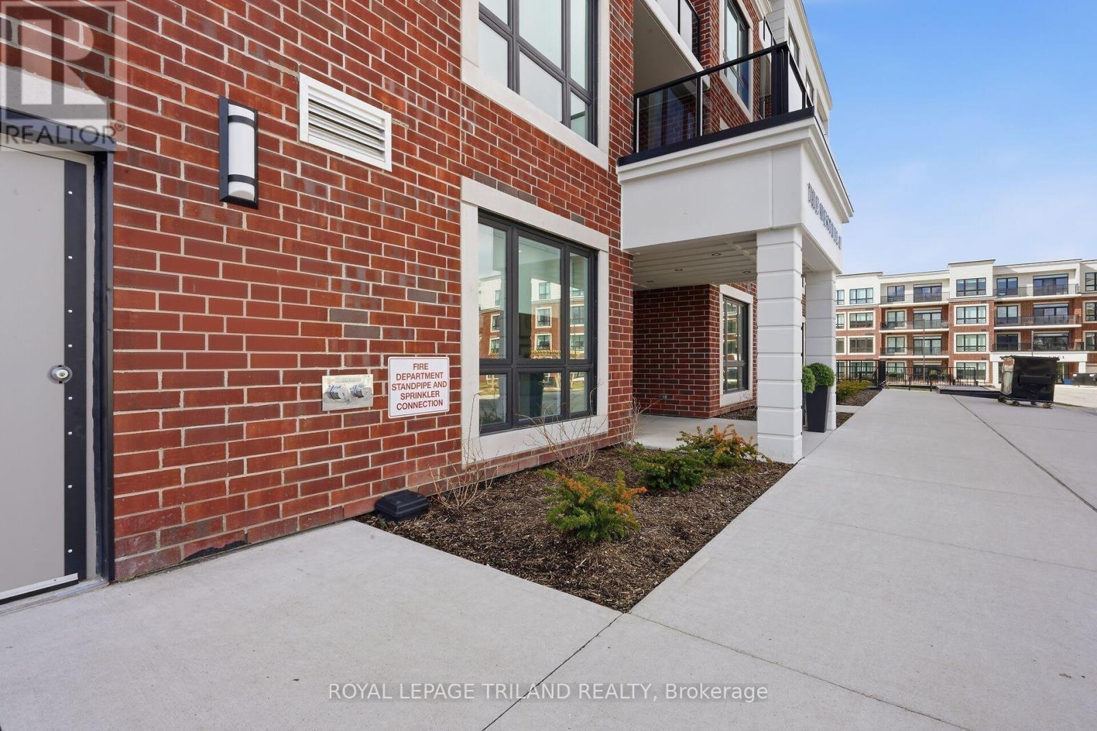 310 - 1560 Upper West Avenue, London South (South B), ON - Outdoor With Balcony