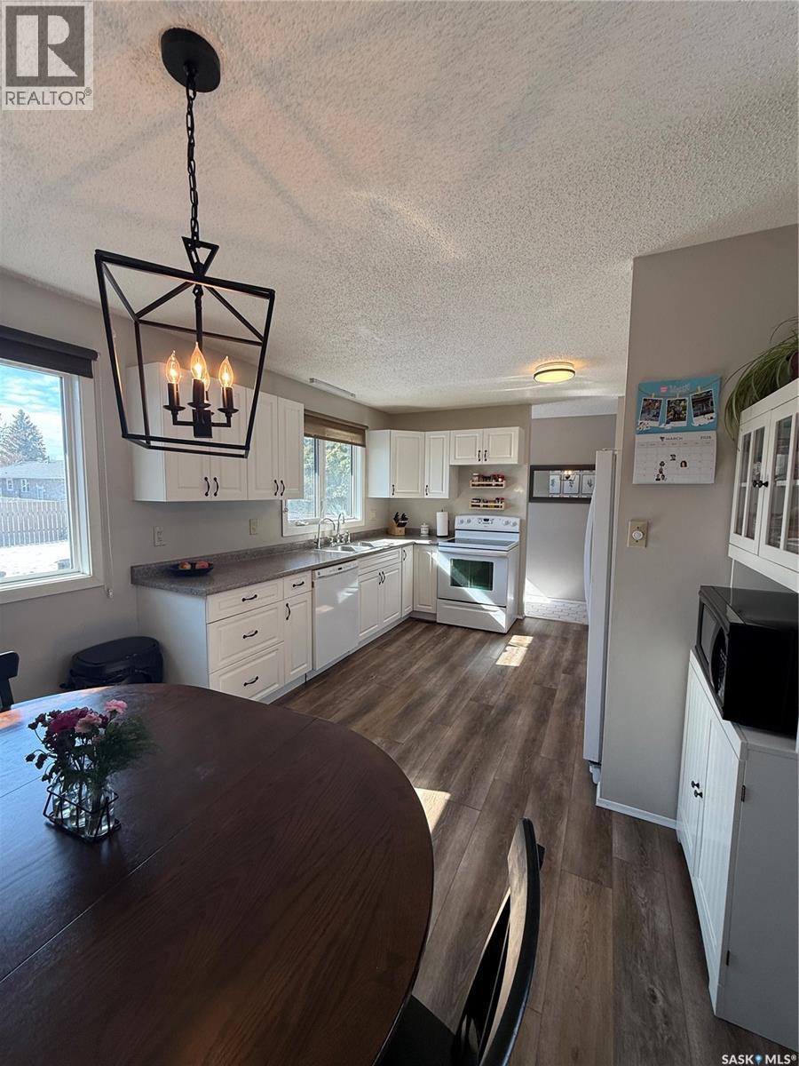 59 Mcdougall Crescent, Saskatoon, SK - Indoor