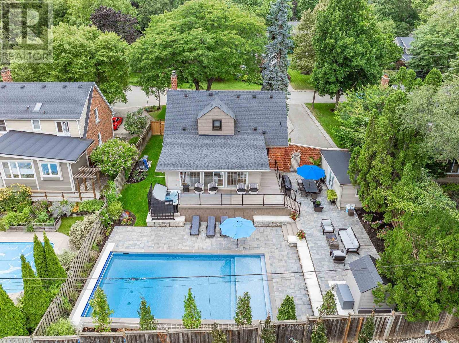 1390 Halifax Place, Burlington, ON - Outdoor With In Ground Pool With Deck Patio Veranda