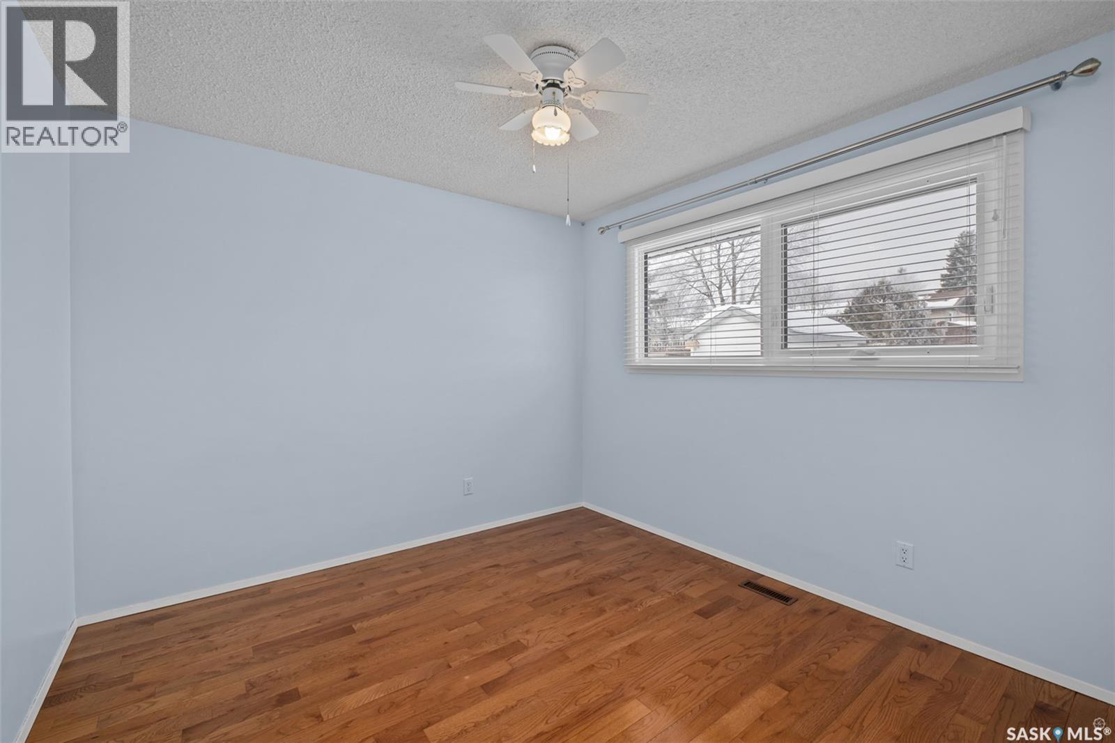 2425 15Th Avenue E, Prince Albert, SK - Indoor Photo Showing Other Room