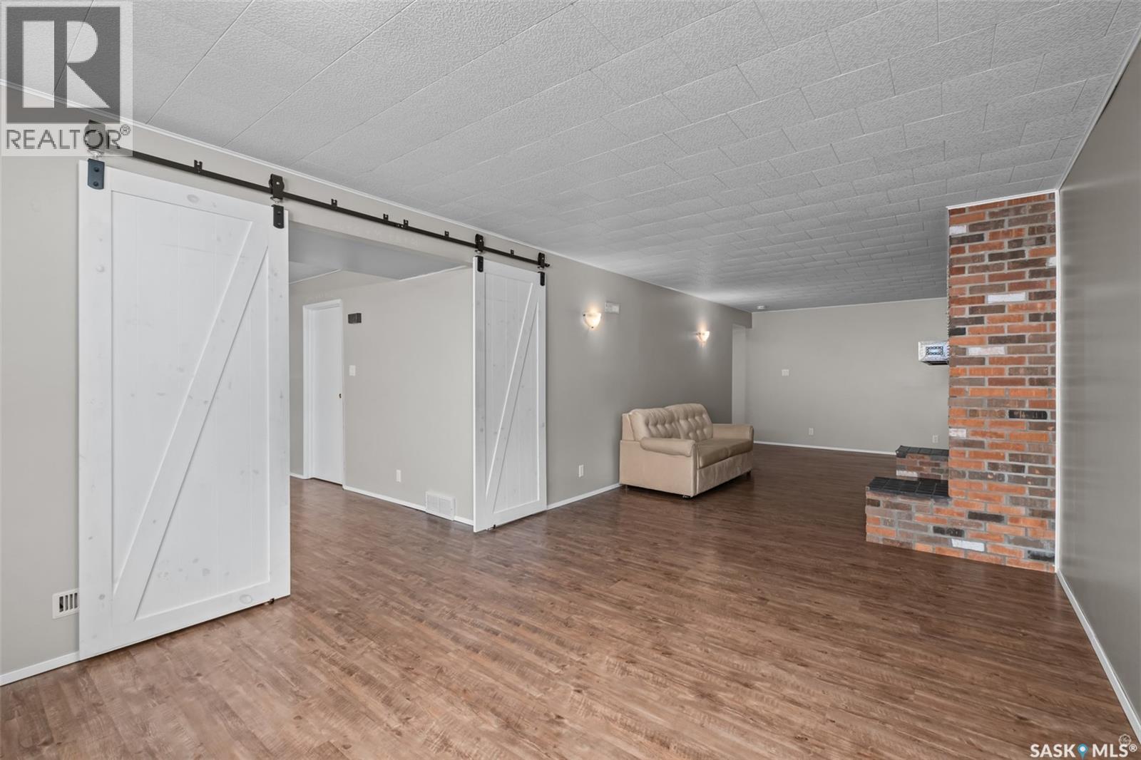 2425 15Th Avenue E, Prince Albert, SK - Indoor Photo Showing Other Room