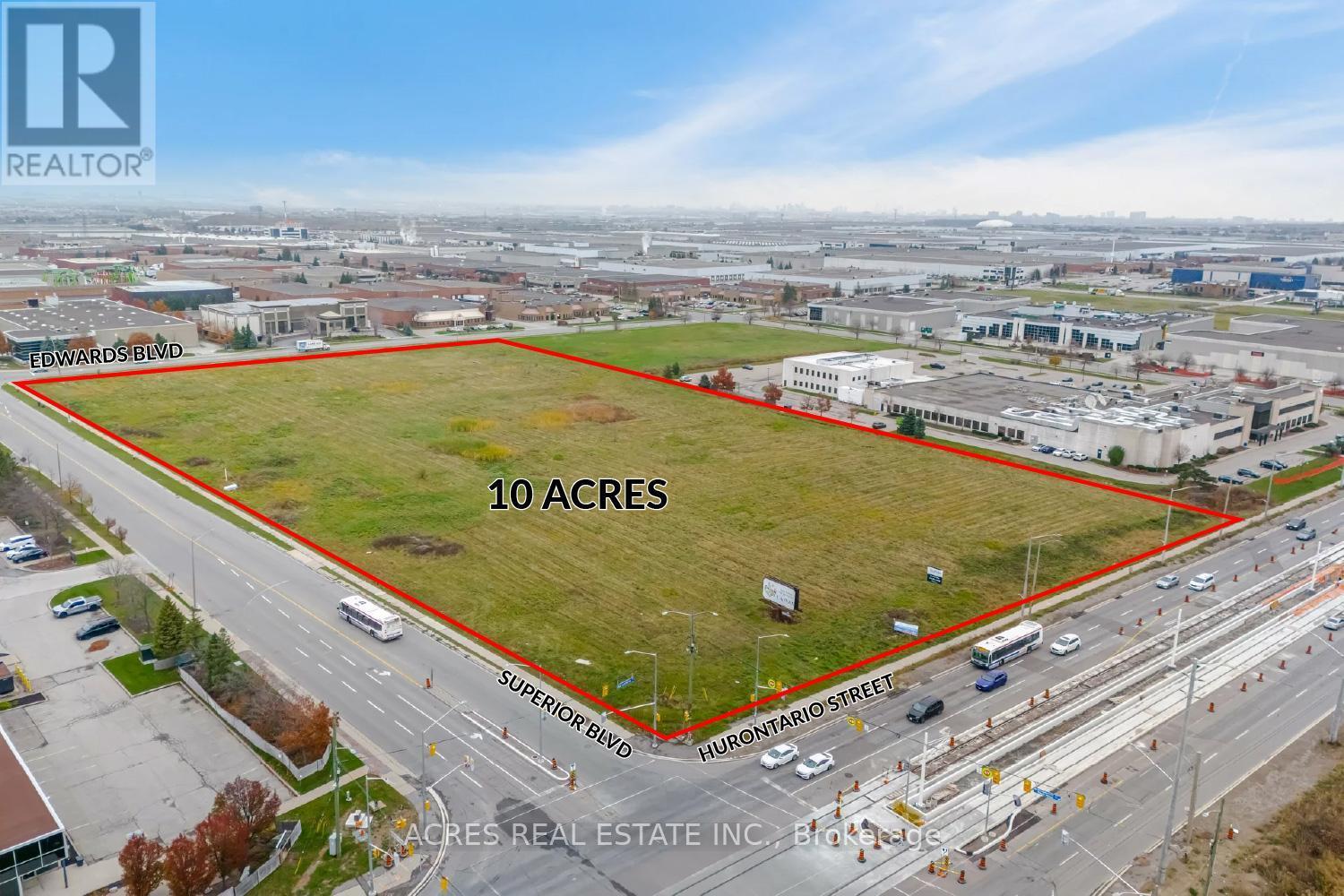 70 Superior Boulevard, Mississauga, ON