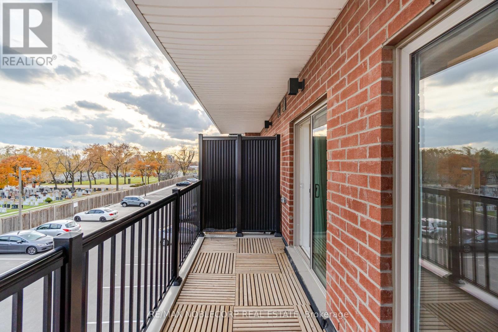 22 - 39 John Perkins Bull Drive, Toronto, ON - Outdoor With Exterior