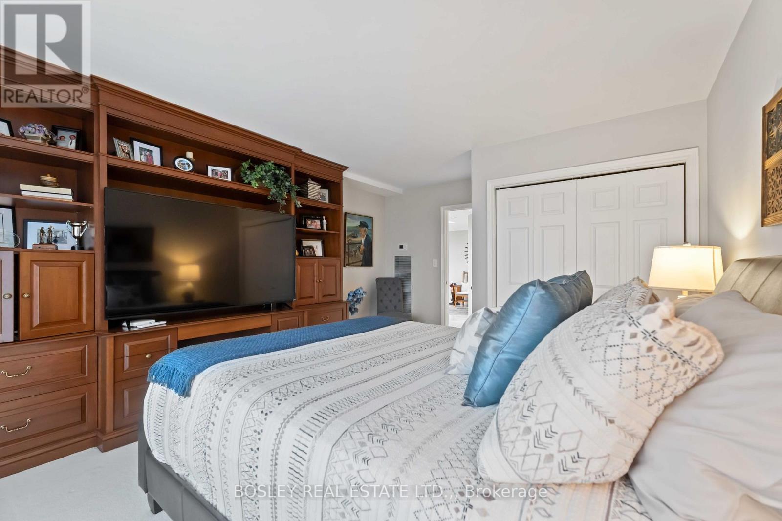 2603 - 701 Geneva Street, St. Catharines (Lakeshore), ON - Indoor Photo Showing Bedroom