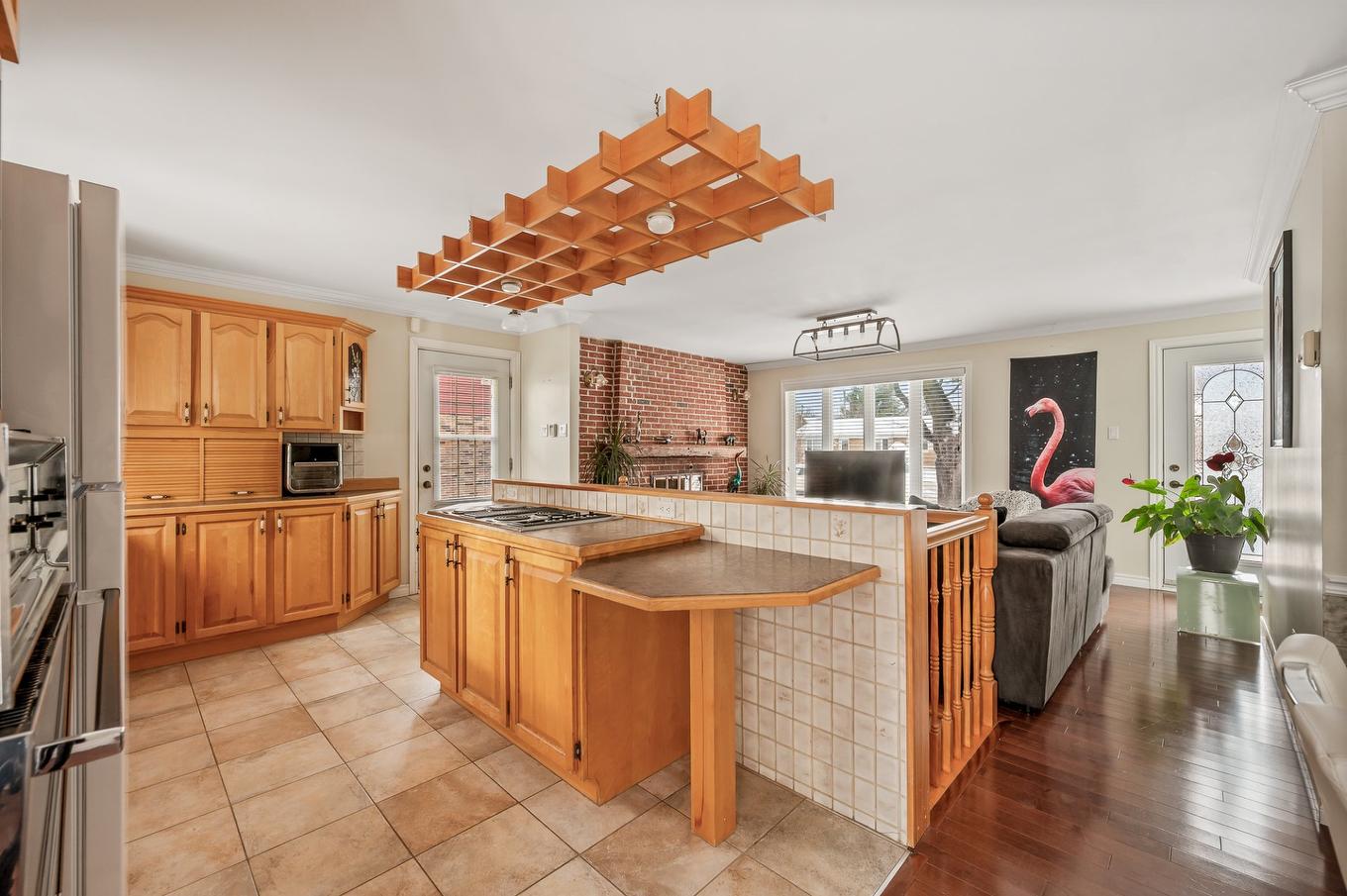 Vue d'ensemble - 21 Rue Du Seigle, Lévis (Les Chutes-De-La-Chaudière-Ouest), QC - Indoor Photo Showing Kitchen