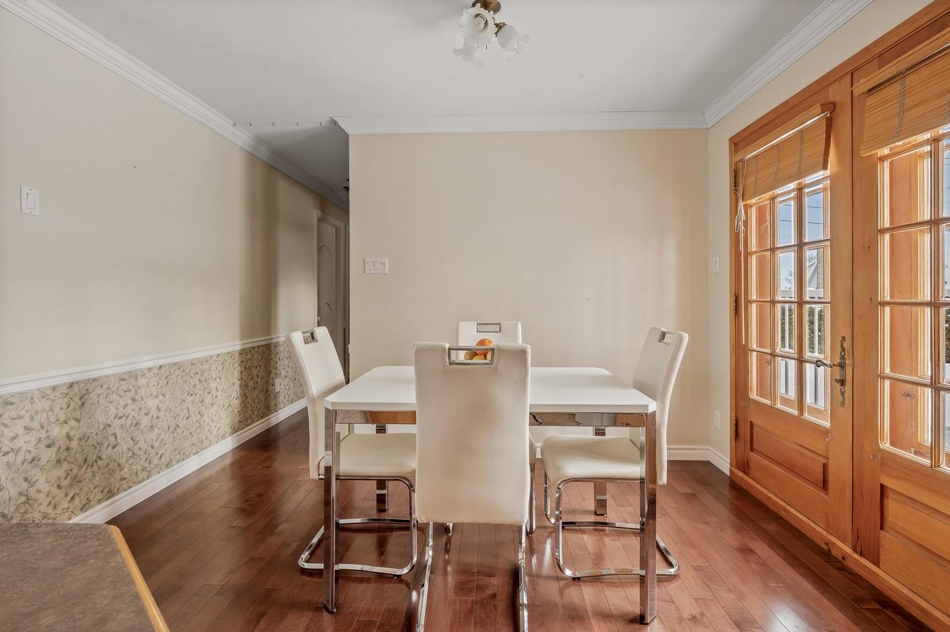 Salle à manger - 21 Rue Du Seigle, Lévis (Les Chutes-De-La-Chaudière-Ouest), QC - Indoor Photo Showing Dining Room