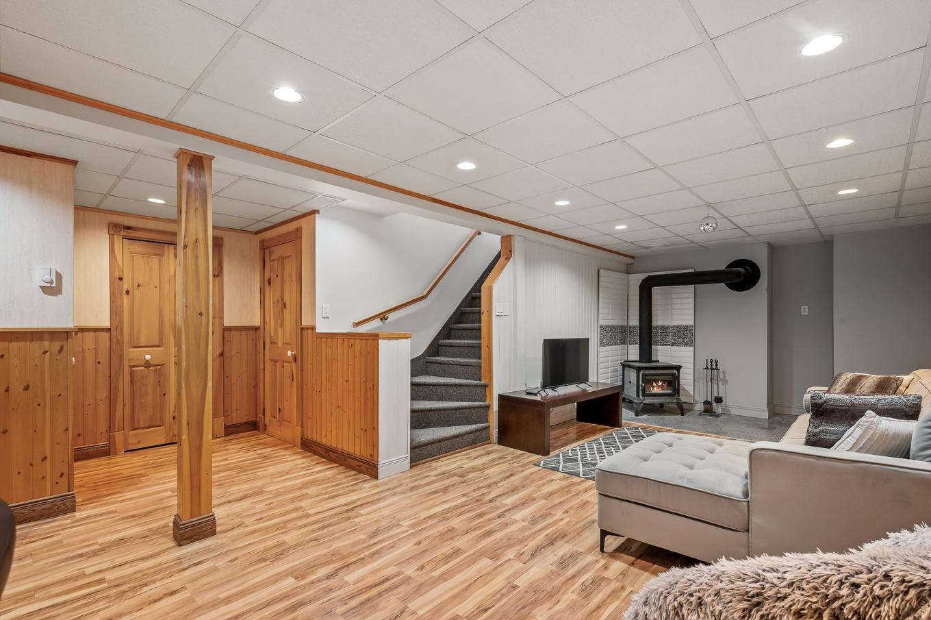 Salle familiale - 21 Rue Du Seigle, Lévis (Les Chutes-De-La-Chaudière-Ouest), QC - Indoor