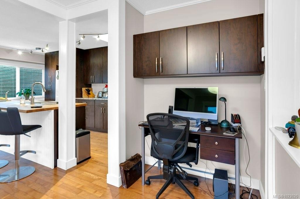 6069 Waldbank Rd, Nanaimo, BC