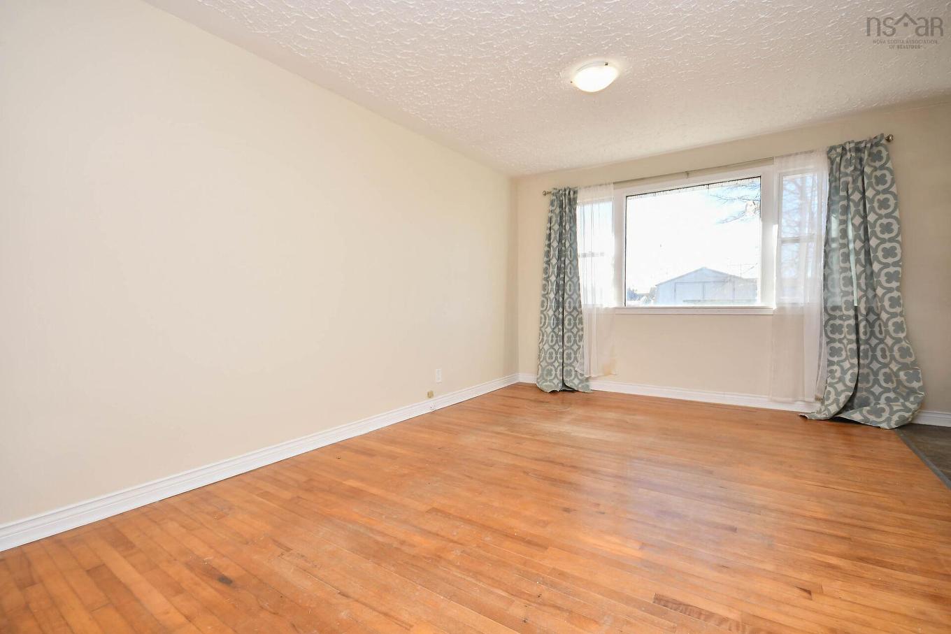 51 Mansion Avenue, Halifax, NS