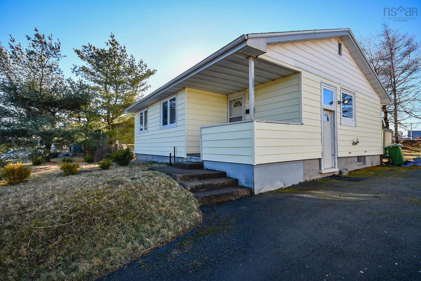 51 Mansion Avenue, Halifax, NS