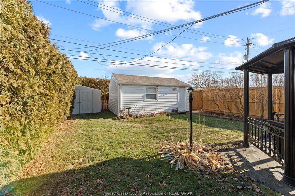 2496 Meldrum, Windsor, ON