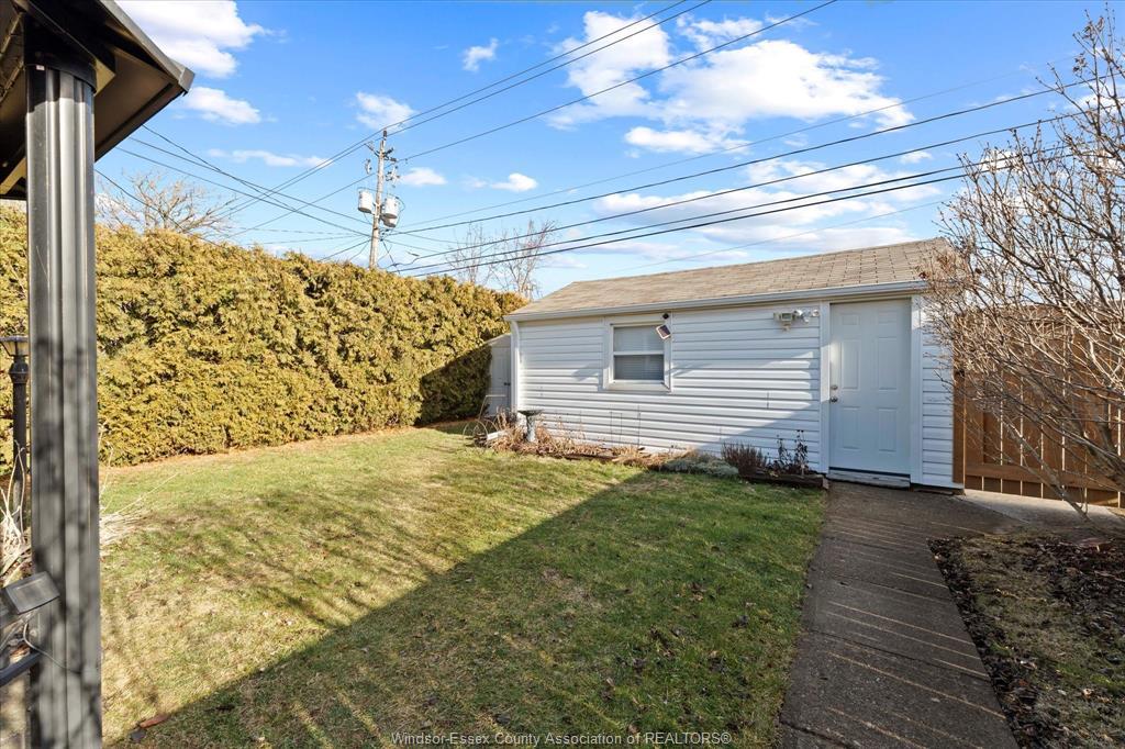 2496 Meldrum, Windsor, ON