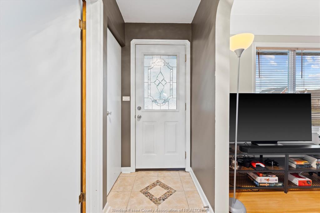 2496 Meldrum, Windsor, ON